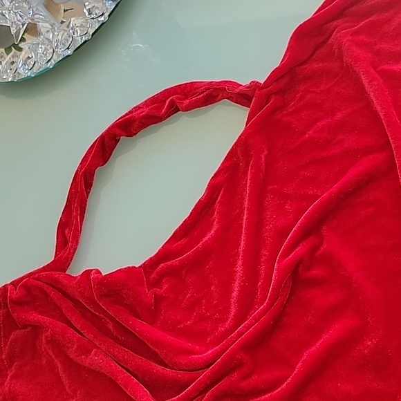 Christmas. Santa's velvet red bag. With bells and golden drawstring. - Picture 4 of 6